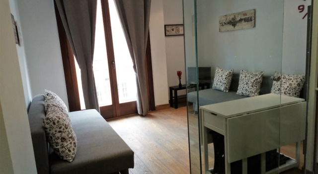 Malaga Center Flat Nosquera, Забронировать Апартаменты/квартира Малага - центр Малага, рядом с Музей Кармен Тиссен