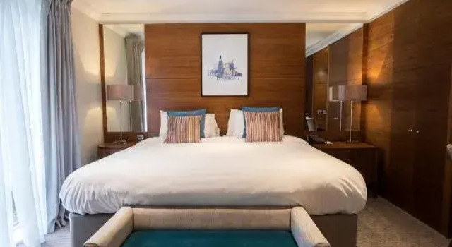 Люкс Premier Thorpe Park Hotel and Spa