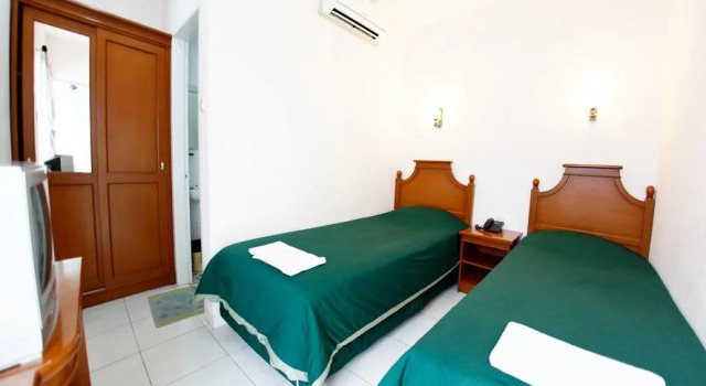 Hotel Toddopuli Mas, Book Hotel Hotels in Sulawesi with Parking, Parking