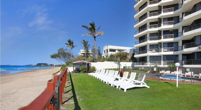 Люкс с 2 комнатами oceanfront Spindrift on the Beach - Absolute Beachfront