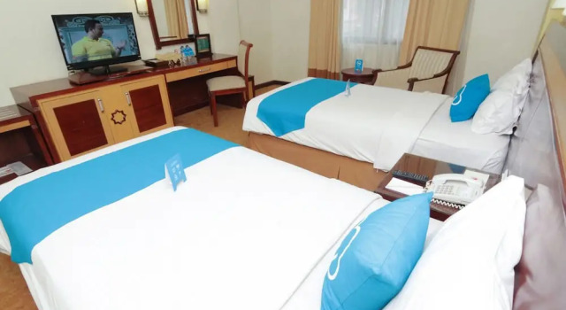 Airy Pecinan Wahid Hasyim 125 Semarang, Reservar Hotel Hotéis de 3 estrelas em Semarang, perto de Lawang Sewu, 3*