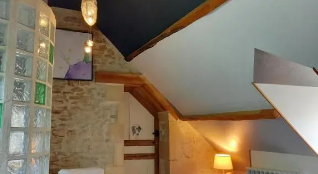 Номер Standard Heritage stone house BnB with Gourmet Breakfast - Chambres dhôtes de charme entre Bayeux et les plages du débarquement
