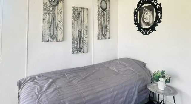 5 Person Holiday Home in Huskvarna, Rezerwuj Dom wakacyjny Huskvarna 