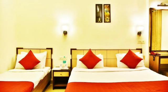 Номер Standard Hotel Sapphire Opposite Golden Temple