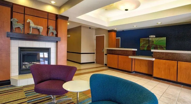 Кровать в общем номере Fairfield Inn and Suites by Marriott McAllen