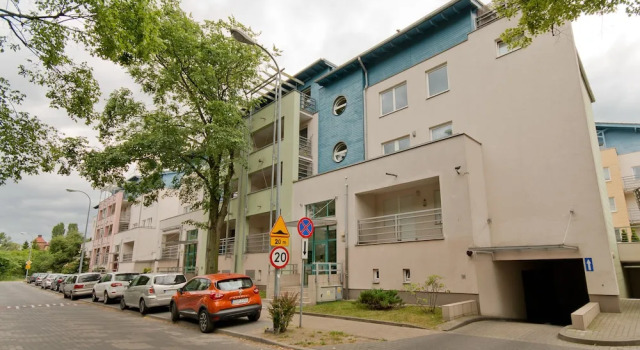 Little Home - Torino, Varaa Hotelli Hotellit Pommeri pysäköinnillä, Pysäköinti