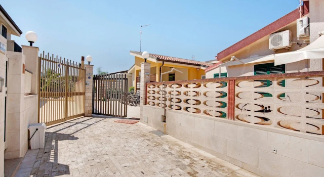 Апартаменты Simplistic Apartment in Reitani near Lido Beach