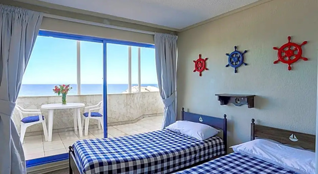 Люкс с 3 комнатами MR Mar Suites