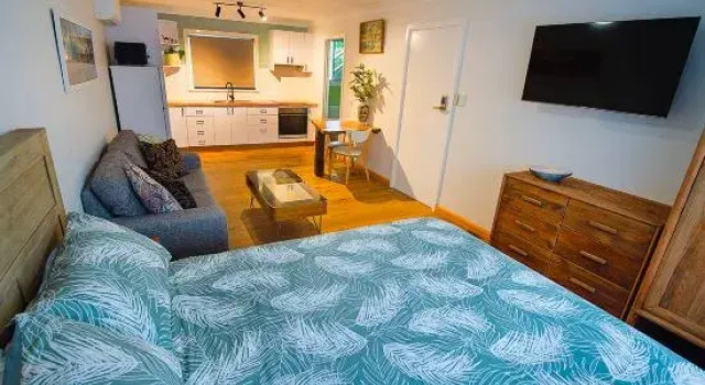 The Eazy Living Studio - Pet Friendly, Prenota Hotel Port Macquarie Northern Rivers