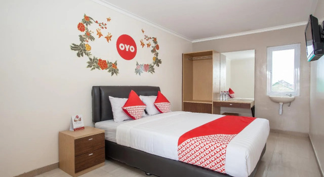 Lg Residence By OYO Rooms