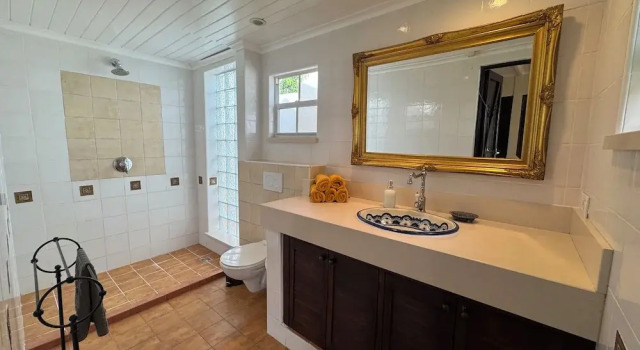 Коттедж с 3 комнатами oceanfront Sun Reef Village on Sea