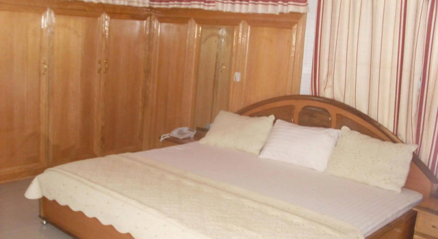 Senator Hotel