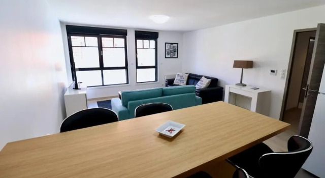 Апартаменты Maison Bleue - Apt 4 Pers, 2 Chambres, Prox Marche