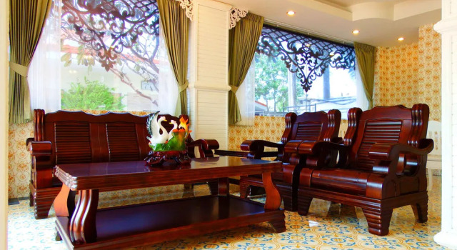 The Grand Paradise Suite