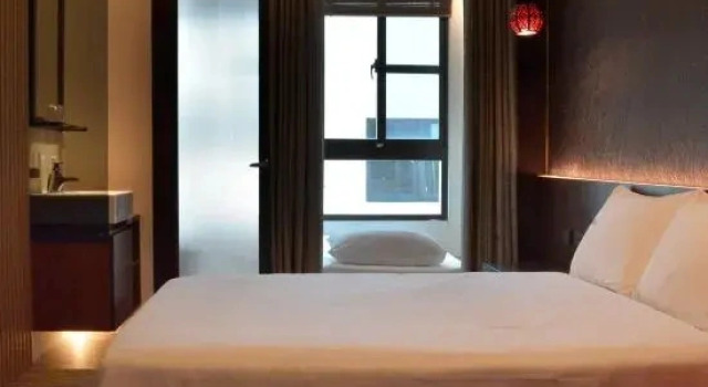 Номер Standard Мансарда 嬉安平 Si Anping by Hotel Si