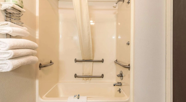 Четырёхместный номер Standard Value Inn Kenosha I-94 - Exit 344
