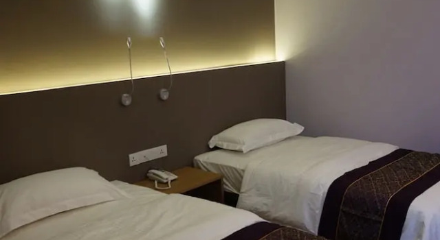 Двухместный номер Standard Super 8 Hotel @ Bayan Baru