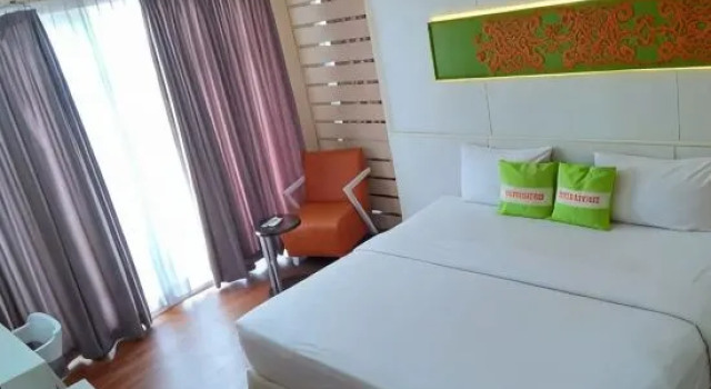 Номер Classic с балконом и с видом на реку Hotel Victoria River View