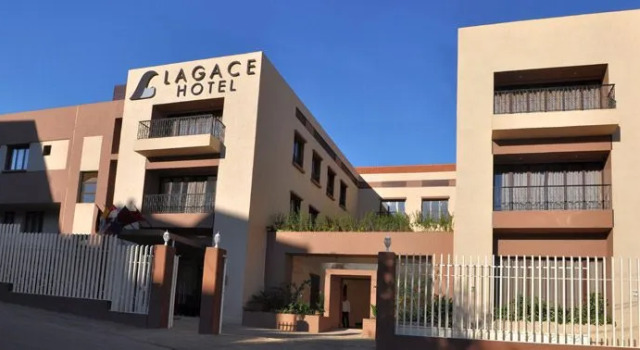LAGACE Hotel, Rezervovat Hotel Hotely v Baabda s parkováním, Parkování
