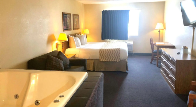 Двухместный люкс Travelodge by Wyndham Grand Island