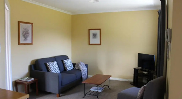 Коттедж c 1 комнатой с видом на закат Blue Thistle Cottages