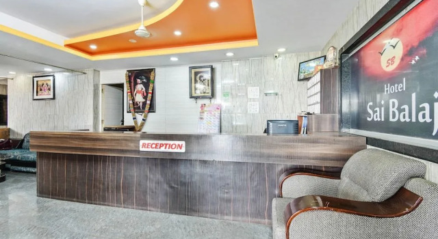 SPOT ON 48663 Hotel Sai Balaji, Забронировать Отель Ширди штат Махараштра, рядом с Железнодорожный вокзал Сайнагар