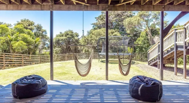 Onetangi Seaview Residence