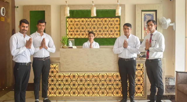 Hotel Royal Ocean, Забронировать Отель Отели штата Раджастхана с парковкой, Парковка