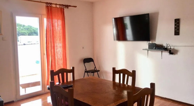 Apartments Peronja Jelsa Seafront, Забронировать Апартаменты/квартира Елша Остров Хвар