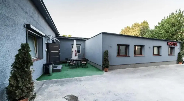 Hostel Filip, Varaa Hostelli Hotellit Pommeri pysäköinnillä, Pysäköinti