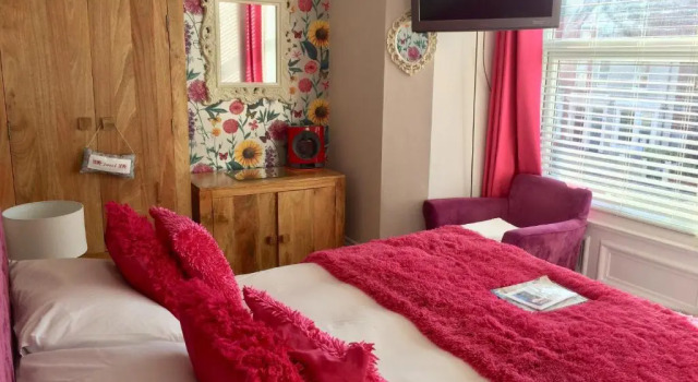 The Fylde International Guest House, Забронировать Гостевой дом Гостевые дома Блэкпул, рядом с Рынок на улице Абингдон, Гостевой дом