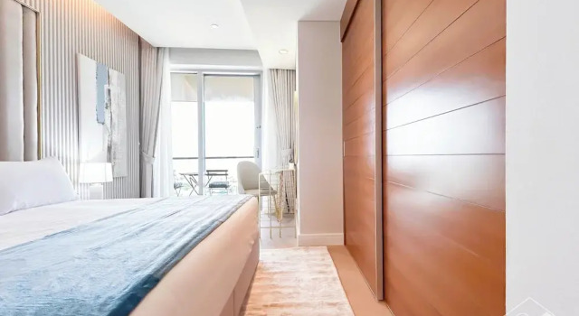 Luxury 1bedroom Balcony & View at the Dubai Mall, Забронировать Апартаменты/квартира Дубай Эмират Дубай, рядом с Дубайский аквариум