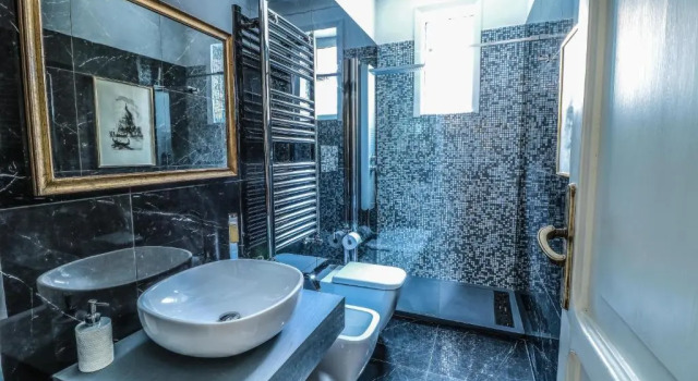 Полулюкс Villa Favorita Suites