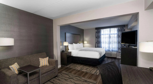 Номер Deluxe La Quinta by Wyndham Raleigh Downtown North