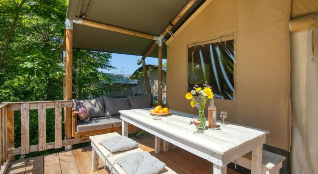 Тент Camping Le Clou-Lodge de Luxe