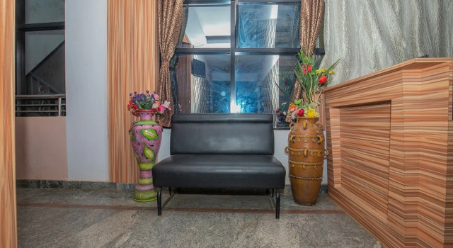 OYO 28778 La Melodie Inn