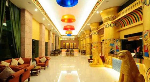 Aunchaleena Grand Hotel Wing B