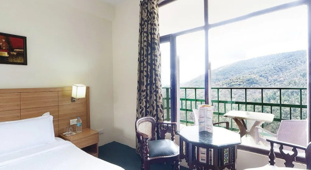 Номер Premium The Ayali Fernhill Resort, Chail