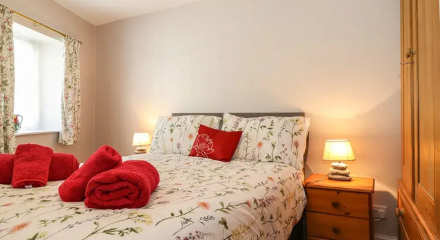 Bakers Yard Cottage