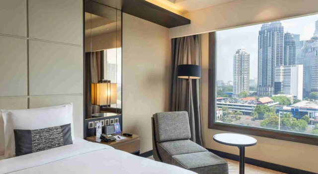 ARTOTEL Suites Mangkuluhur Jakarta, Book Hotel Hoteller i Jakarta med pool, nær Ciputra Artpreneur, Swimmingpool