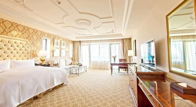Wyndham Grand Plaza Royale Resort Nanjing, Rezerwuj Ośrodek wypoczynkowy Nankin Jiangsu