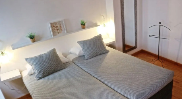 Story Studio Coimbra Centro - Culture, Забронировать Апартаменты/квартира Апартаменты Коимбры, рядом с Церковь Санта-Круз, Апартаменты/квартира
