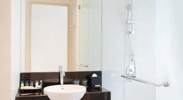 Двухместный номер Standard Four Points by Sheraton Jakarta Thamrin