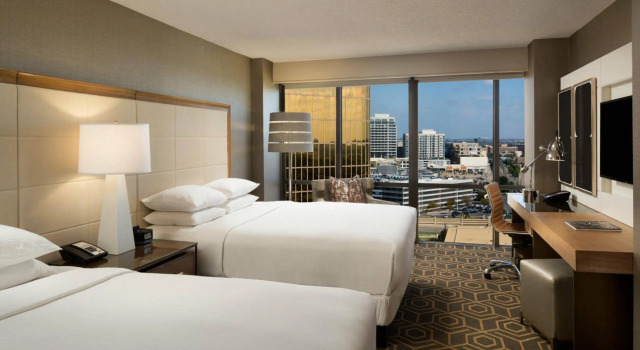 DoubleTree by Hilton Dallas - Campbell Centre