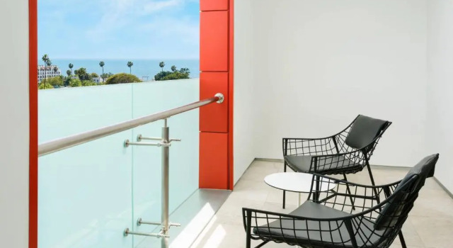 Номер Standard Courtyard by Marriott Santa Monica
