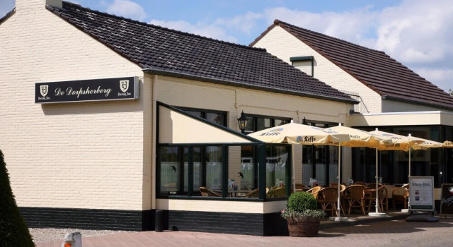 Countryside Holiday Home on the Edge of Groote Peel National Park, Prenota Hotel Hotel a Limburgo con parcheggio, Parcheggio