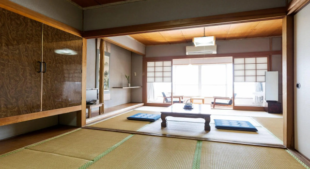 Seaside Katsuragahamaso, Book Hotel Hoteller i Kure med parkering, Parkering