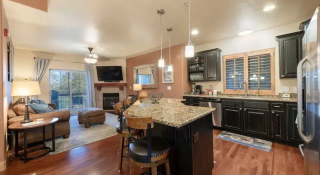 Stunning Mountain Views-Bear Hollow 4402-Spacious 3Bedrooms Near Canyons Village