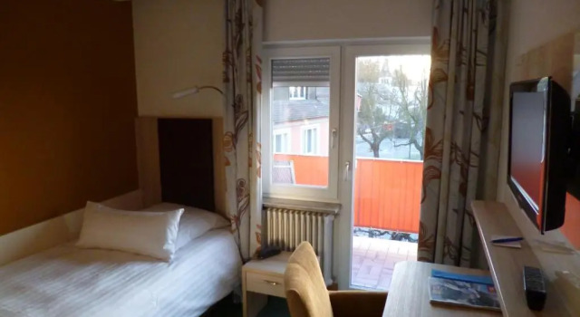 Одноместный номер Standard с балконом Hotel Ochsen