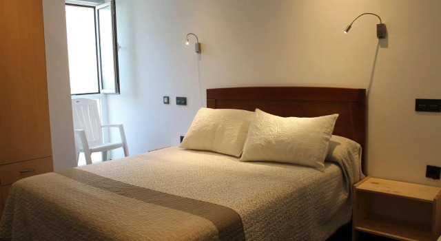 Apartamentos turísticos Vistademar, Book Apartment Luarca Costa Verde